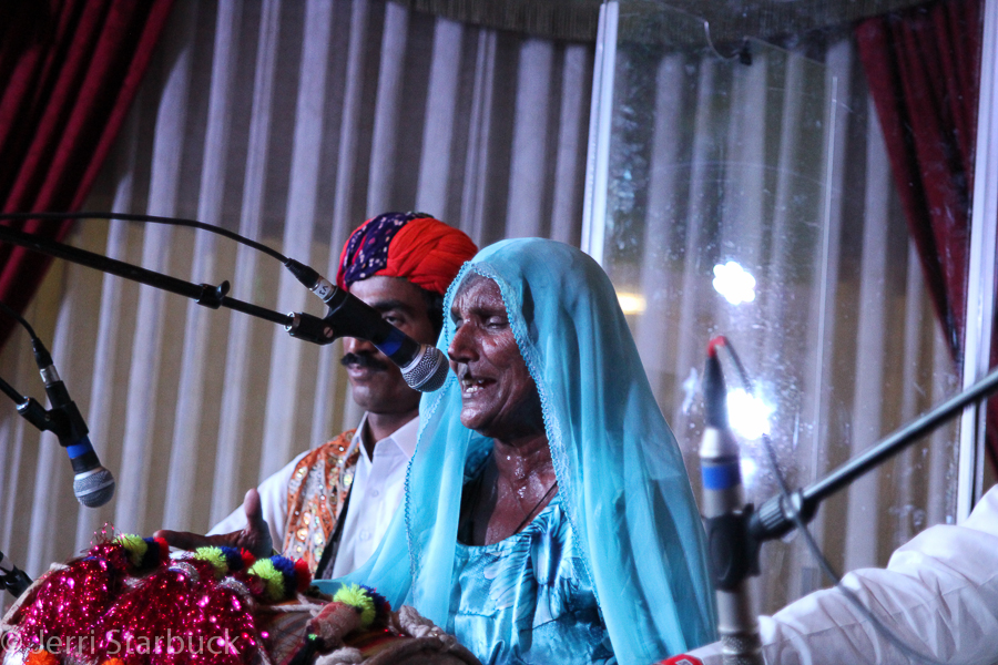 Pakistani Musicians Mai Dhai Perform at SXSW