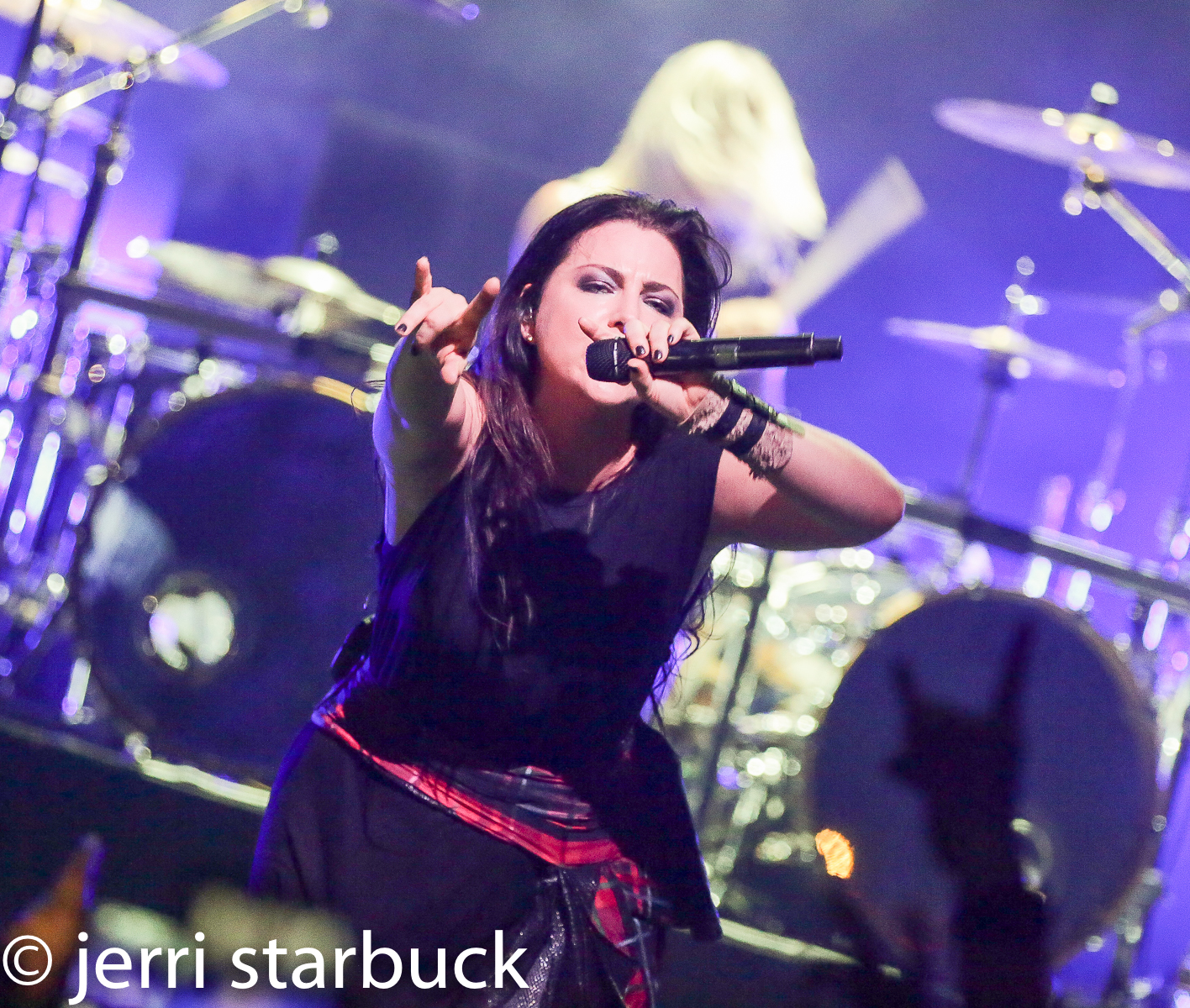Evanescence with Veridia Were Hot!