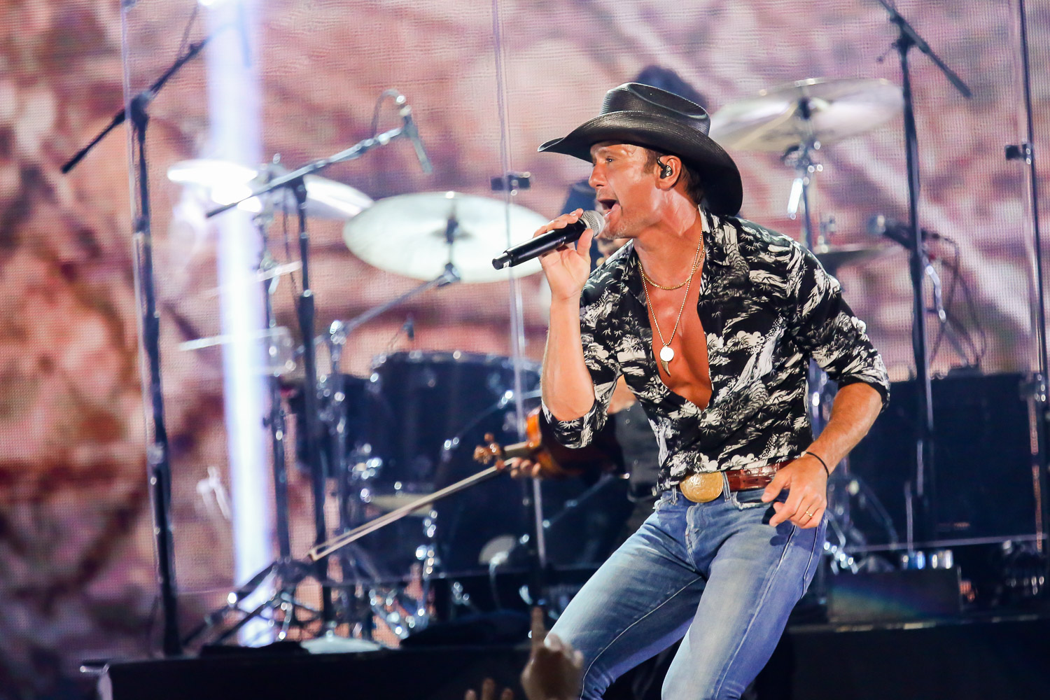 Austin’s iHeart Country Music Festival Photos: Tim McGraw, FGL, and more