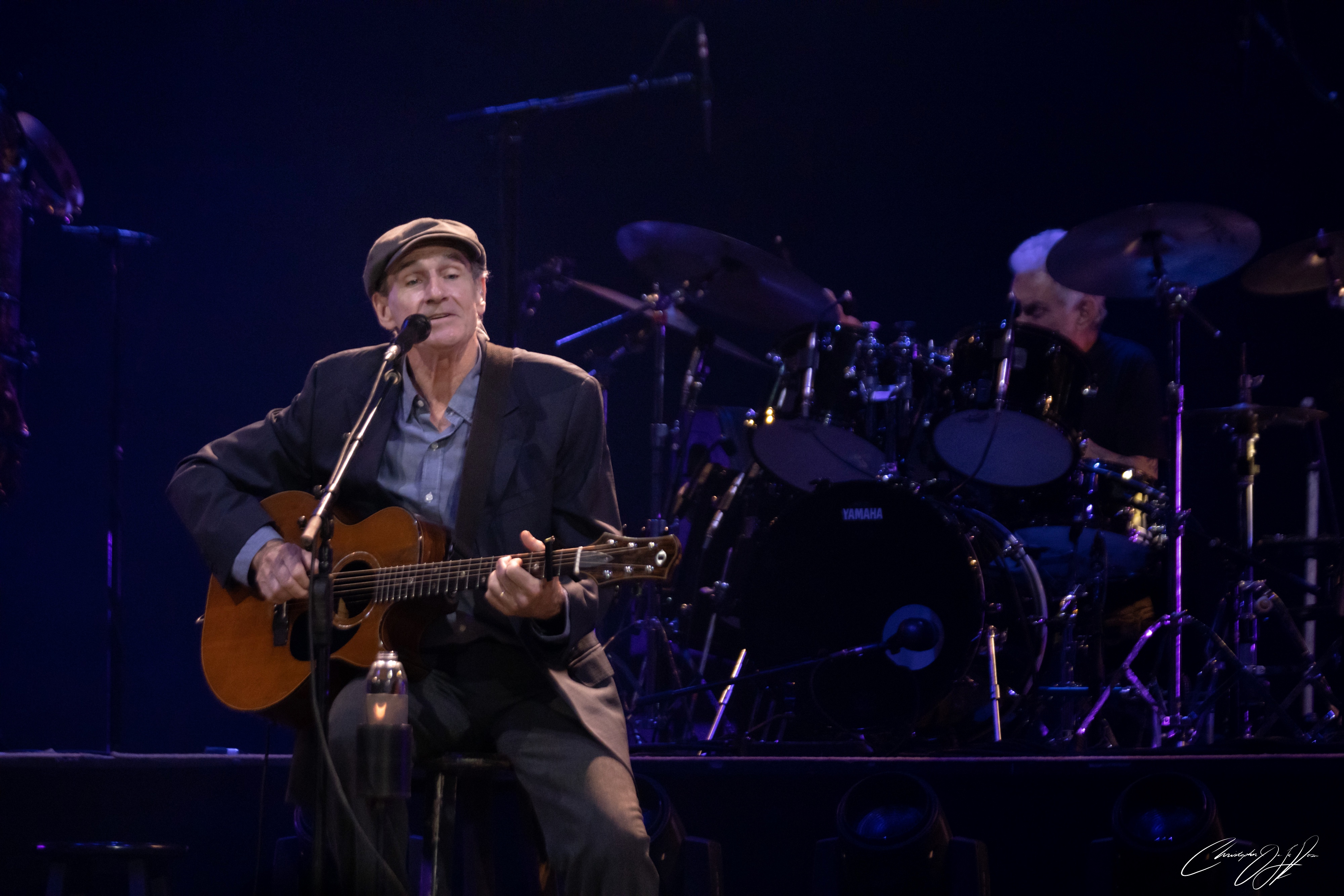 Review: Legend James Taylor Returned to Austin For a Special Night