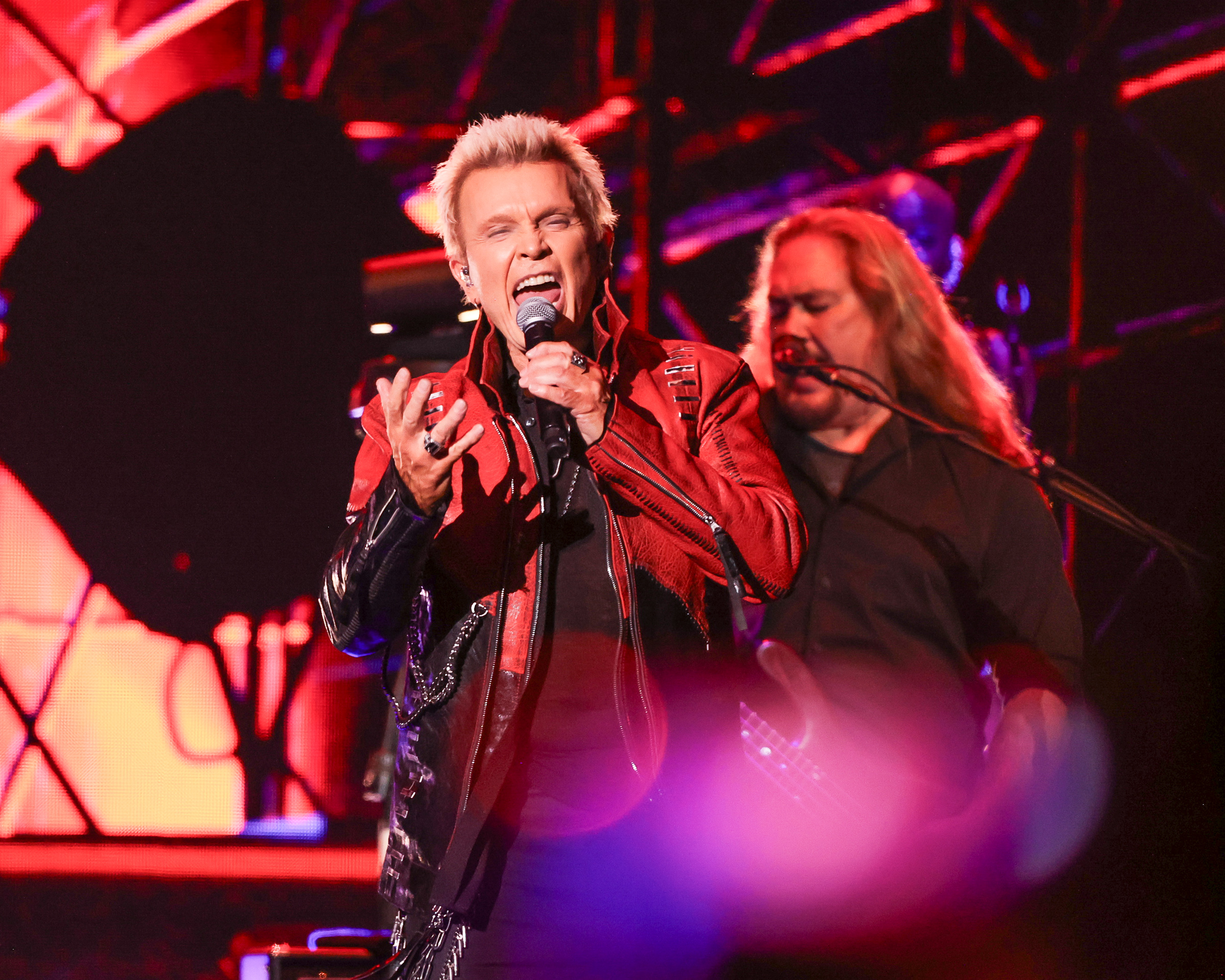 Concert Review: Billy Idol and Joan Jett at the Moody Center